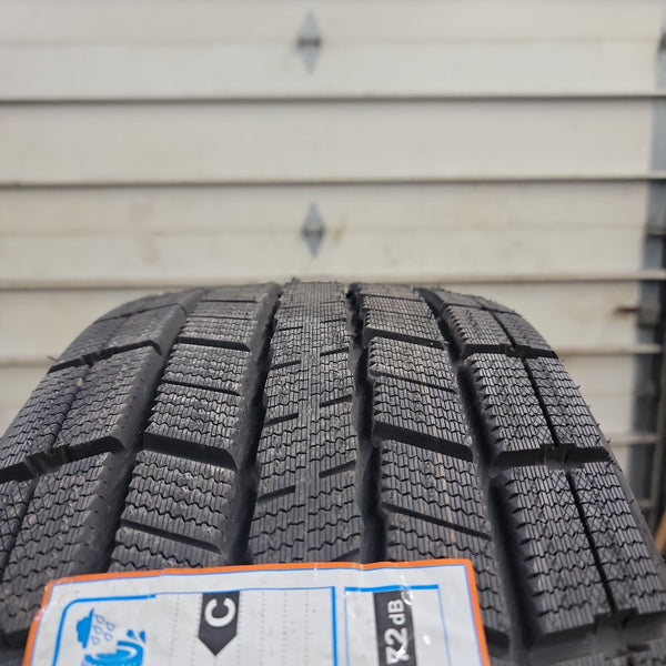 245/45r18 Centara Winter Tire